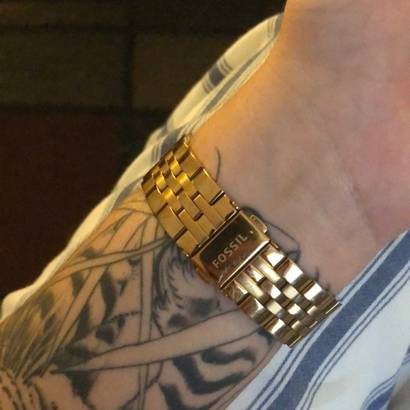 Watch - Picture 2 of 2